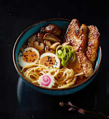 Ramen giapponese (TM6)