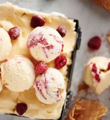 Helado de queso y frambuesas bajo en calorías