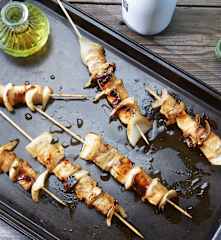 Brochetas de pez espada con salsa Teriyaki