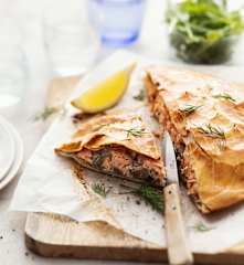 Tourte au saumon et champignons sauce crème