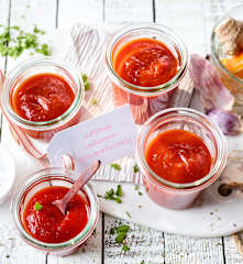 Ketchup imbirowo-pomarańczowy