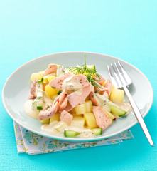 Insalata di patate e salmone profumata all'aneto