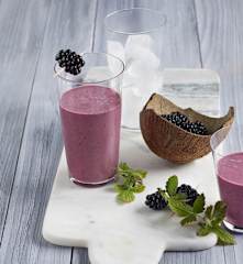 Brombeer-Kokosdrink
