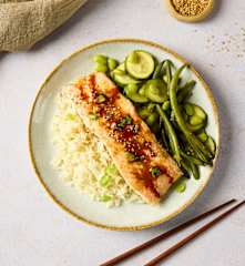Menù: Salmone al vapore, contorno di verdure e riso