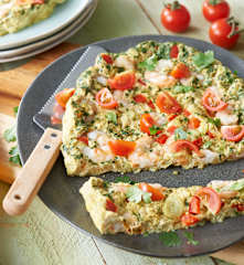 Tortilla con gambas y verdura al vapor