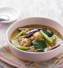 Green Curry Chicken