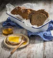 Rye seed loaf