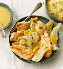 Hauts de cuisse de poulet, fenouil, sauce à l’orange