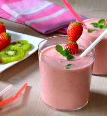 Smoothie alle fragole e mele