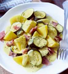 Zucchini-Schinken-Gemüse mit Frischkäsesauce