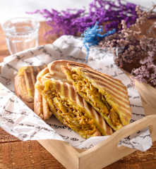 咖哩南瓜牛肉帕尼尼