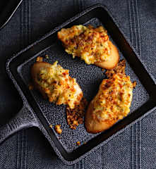 Bruschetta z karczochami