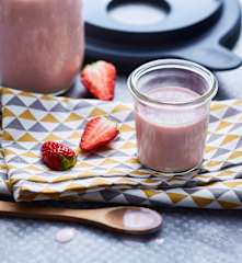 Lassi fraises et rhubarbe