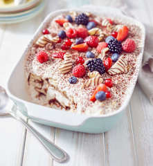 Beeren-Knusperchips-Tiramisu