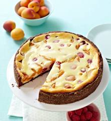 Apricot Raspberry Cheesecake