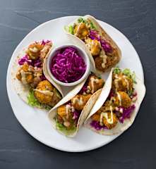 Cauliflower tacos with chipotle sauce