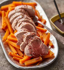 Pork Fillet with Red Wine Sauce and Vegetables