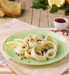 Insalatina di calamari e pepe rosso