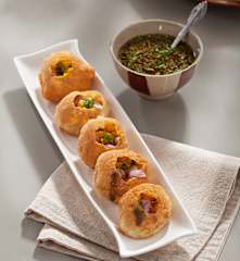 Pan frito indio (panipuri)