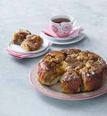 Sticky buns with brown sugar glaze