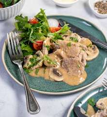 Pork fillet with mustard