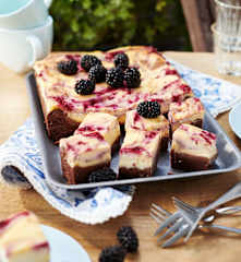 Brombeer-Brownie-Happen