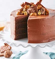 Pastel de chocolate con avellanas