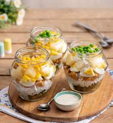 Sałatka z kurczakiem i jajkiem