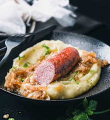 Saucisses de Toulouse aux oignons