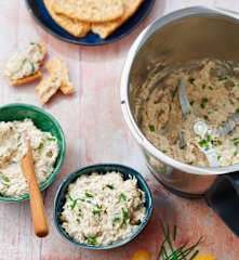 Rillettes de maquereau au fromage frais et aux herbes