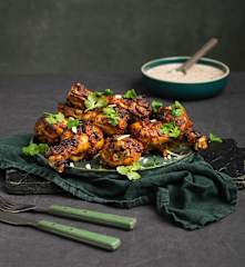 Kurczak tandoori z miętowym dressingiem