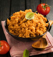 Mediterraner Tomatenreis