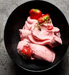 Espuma rápida de frutas congeladas