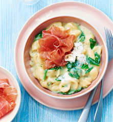 One pot orecchiette jambon cru, chèvre et épinards