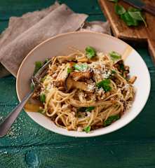 Spaghetti mit Pilz-Carbonara