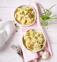 Leichter Kartoffelsalat mit Joghurt-Senf-Dressing
