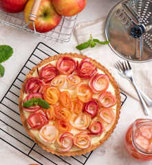 Tarta z różami z jabłek (TM7, TM6)