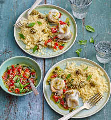 Merlu, couscous aux olives et sauce vierge tomate-basilic