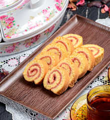 Bahulu Gulung (Malay Roll Cake)