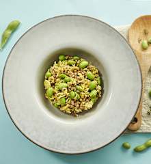 Insalata di grano saraceno, tacchino e edamame