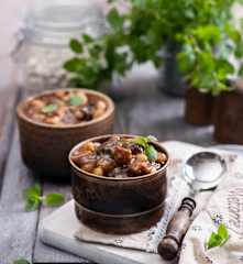 Fizoły ze śliwkami