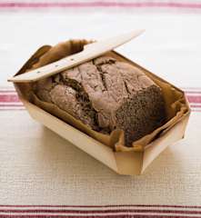 Pain au sarrasin et au blé semi-complet