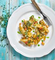 Taštičky plněné králíkem, nakládaná hořčice