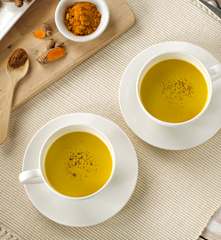 Bebida vegetal con cúrcuma (golden milk)
