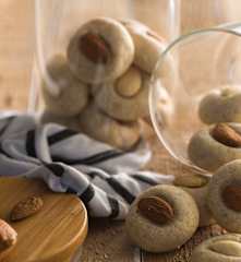 Biscotti integrali alle mandorle