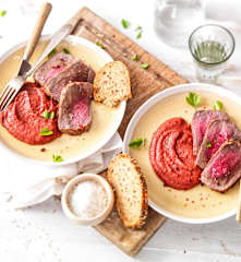 Rôti de bœuf au Varoma, purée de betterave et pomme de terre