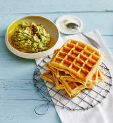 Maiswaffeln mit Guacamole