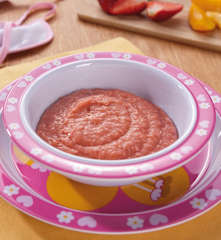 Hirseflockenbrei mit Erdbeer-Pfirsich