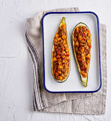 Curgete recheada com caril de carne picada