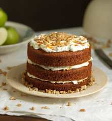 Bolo de maçã e caramelo